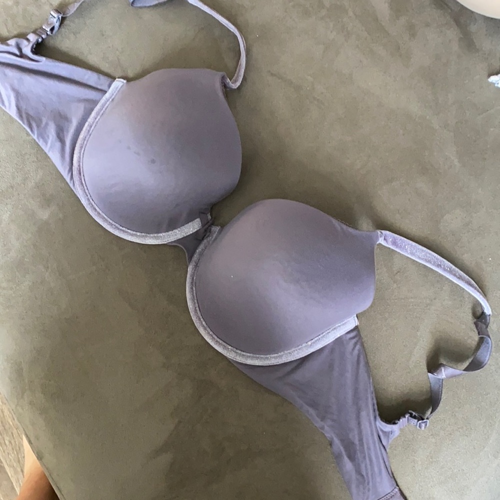 Victoria’s Secret bra